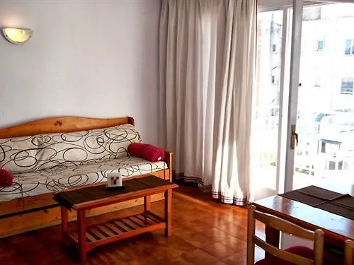 アパート Apartamentos Ar Enjoy Costa Brava リョレート・デ・マル スペイン